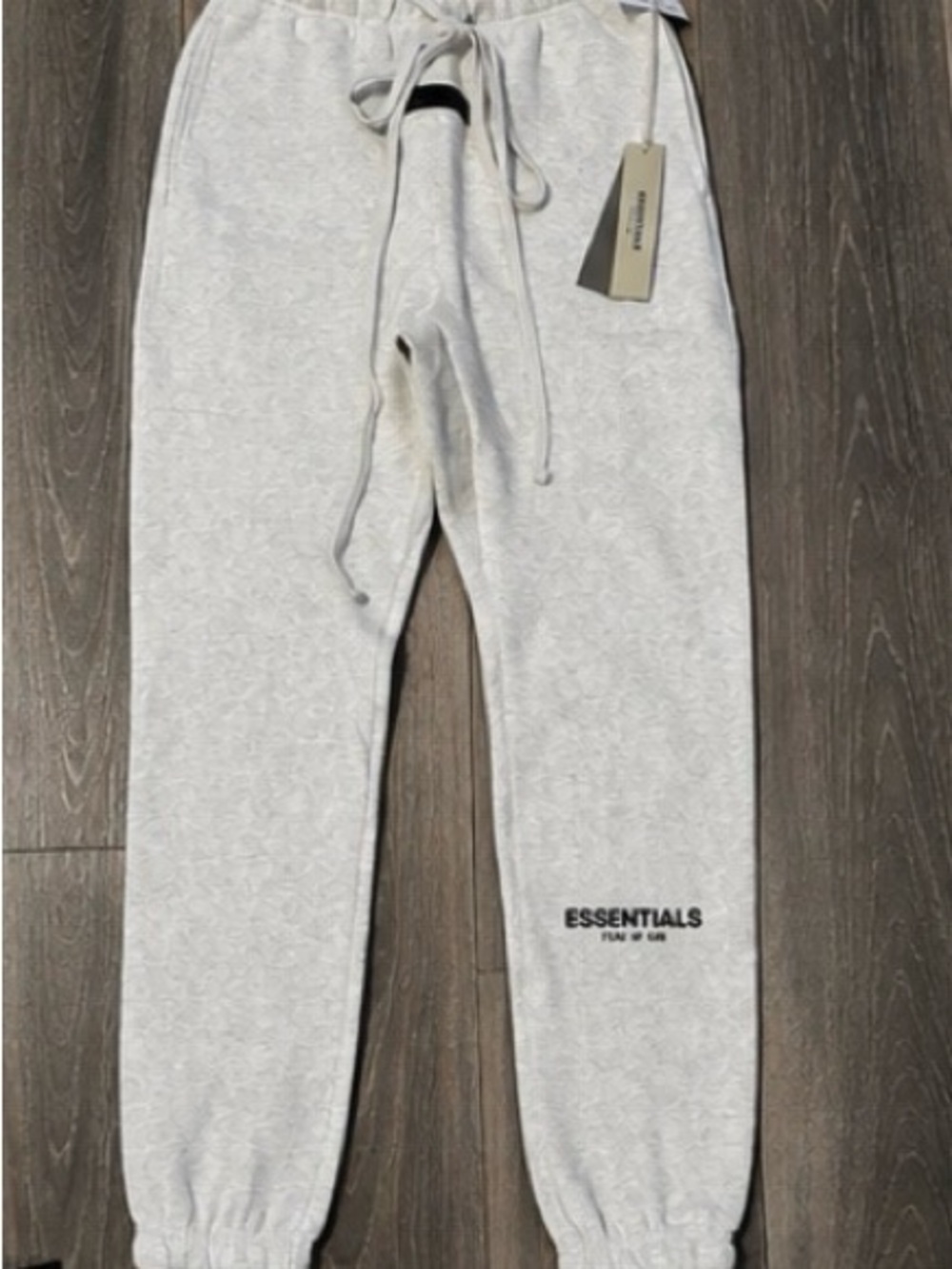 L Essentials Fear of God Sweats Light Oatmeal